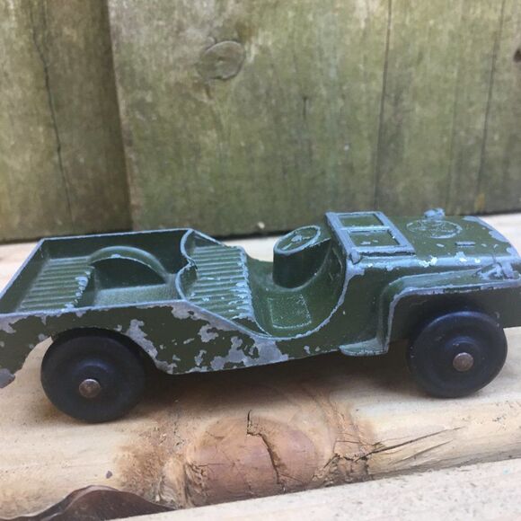 Vintage 1962 TootsieToy Jeep Army Truck Green - Picture 2 of 8